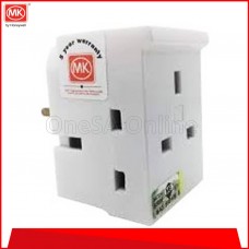 MK PLUG ADAPTORS 13A, WITH 3 X 13A SOCKET OUTLET FUSED 13A, (692WHI)