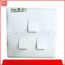 MK PVC 3 GANG 1 WAY SWITCH, 10A, (E8873-W1-WHI)